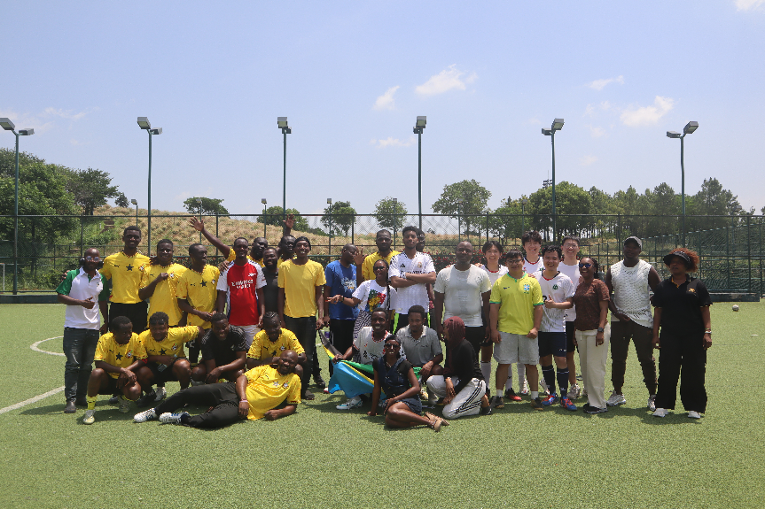 关于运动员深情击掌，友谊第一竞技第二的信息