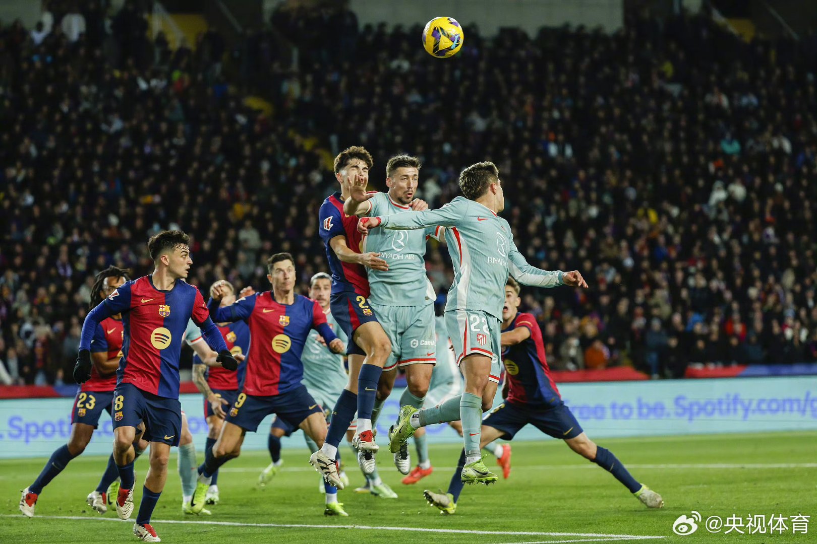 关于马竞斗志昂扬，力克马拉加豪取联赛三连胜的信息