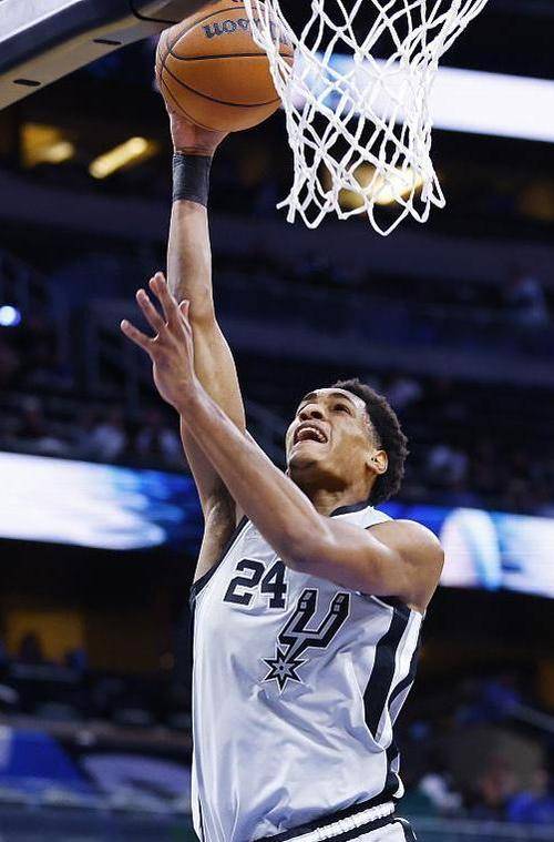 PG电子线上登入-包含霍芬海姆球队在关键时刻保持冷静夺下胜利的词条