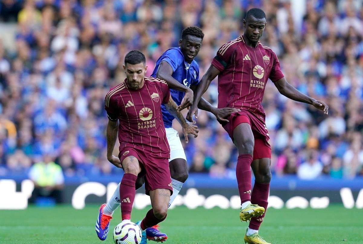 曼城擒下英超霸主，豪取胜利