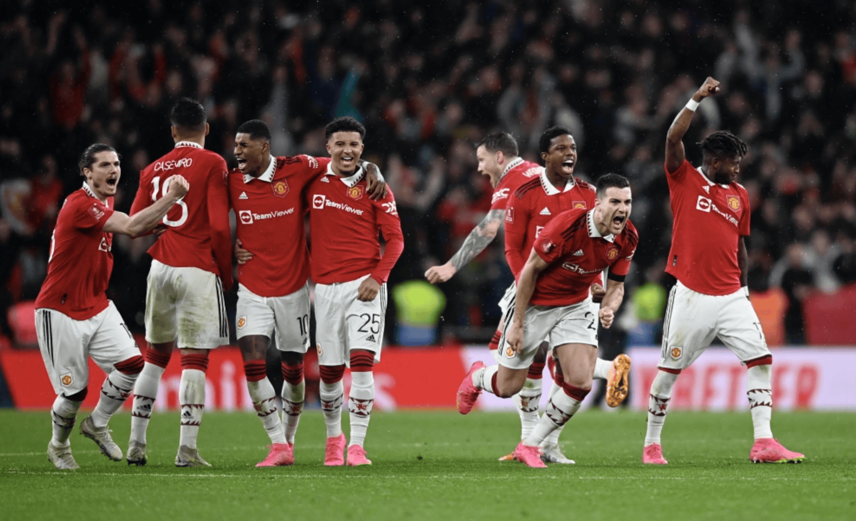 PG电子游戏-关于曼联球迷狂喜！红魔晋级欧国联决赛的信息