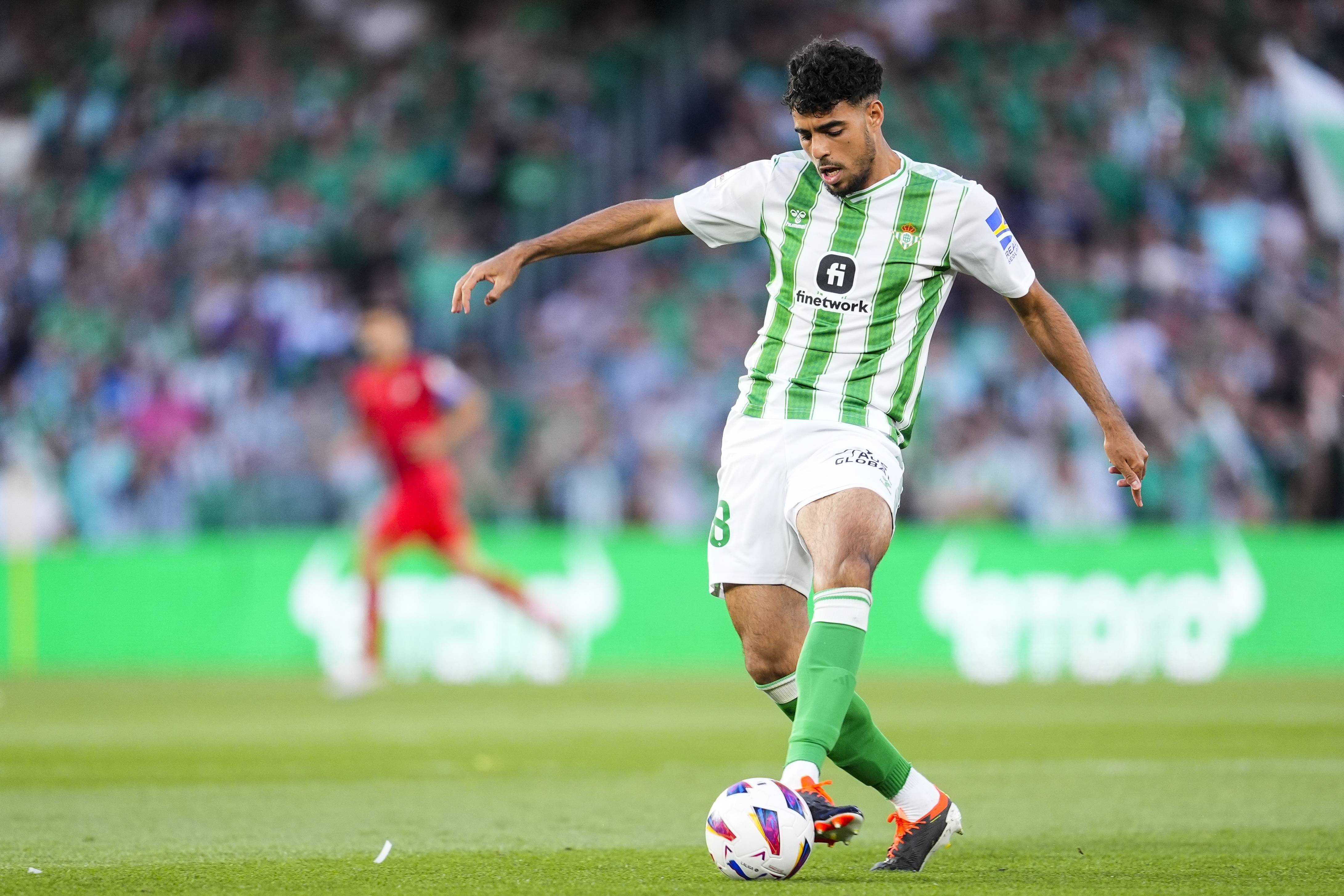 贝蒂斯遭遇困境，主力缺阵成大问题