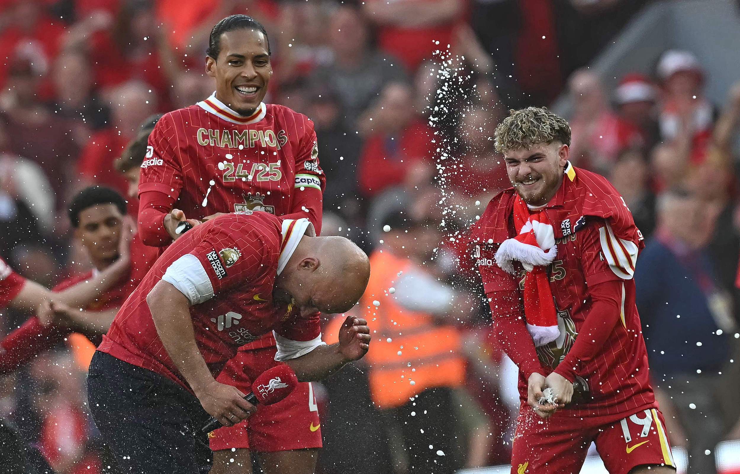 利物浦新援破门建功，客场大胜土超冠军