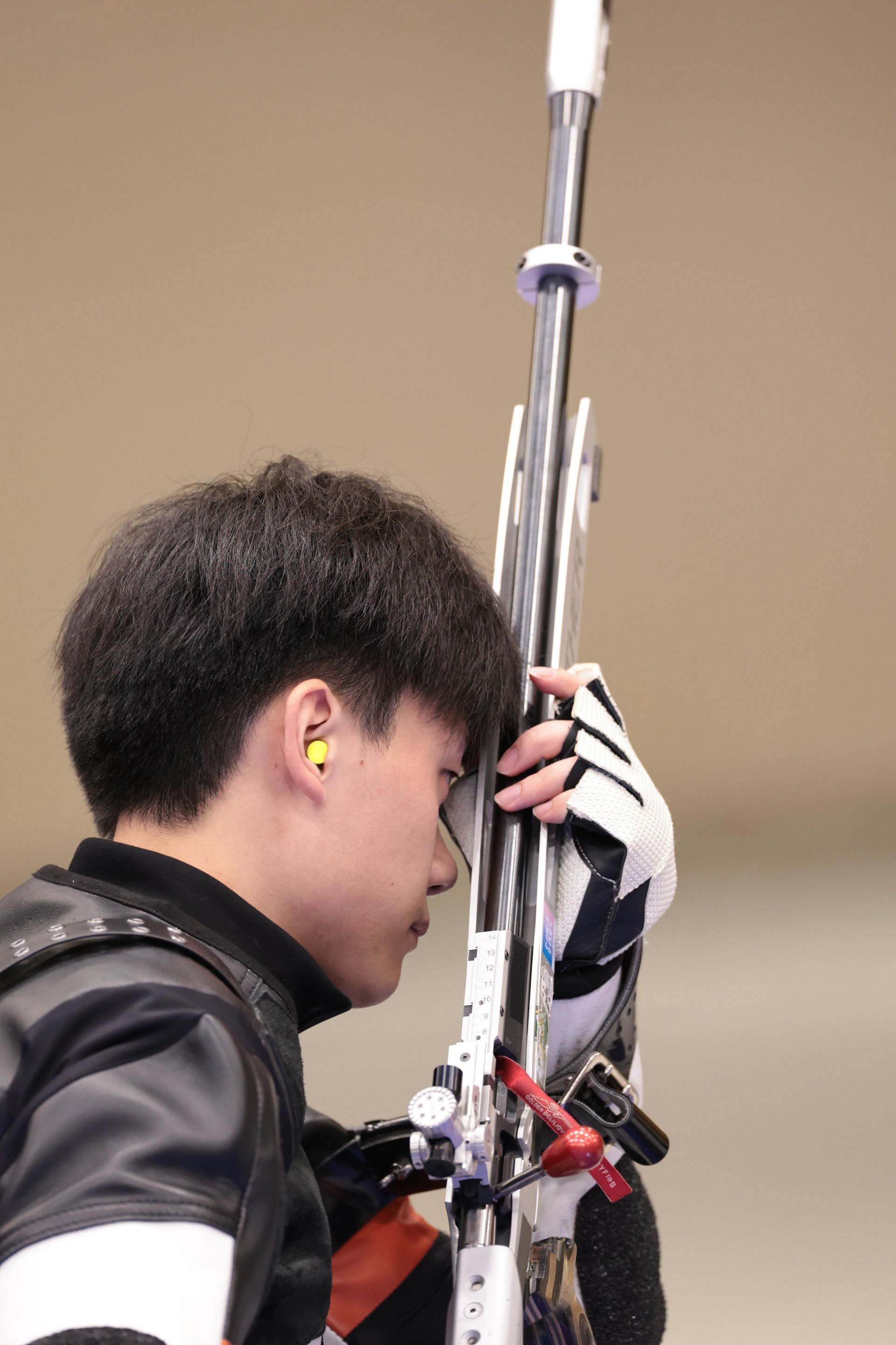 包含火箭速度！选手夺得男子射击项目冠军的词条