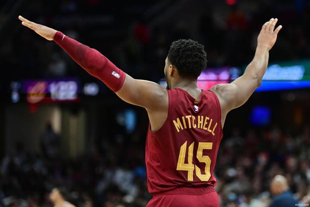 PG Soft Gaming-米切尔单场高效狂砍，刷新职业纪录