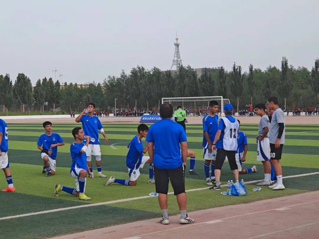 关于足球传承多元风格，传统技艺赛场重现的信息