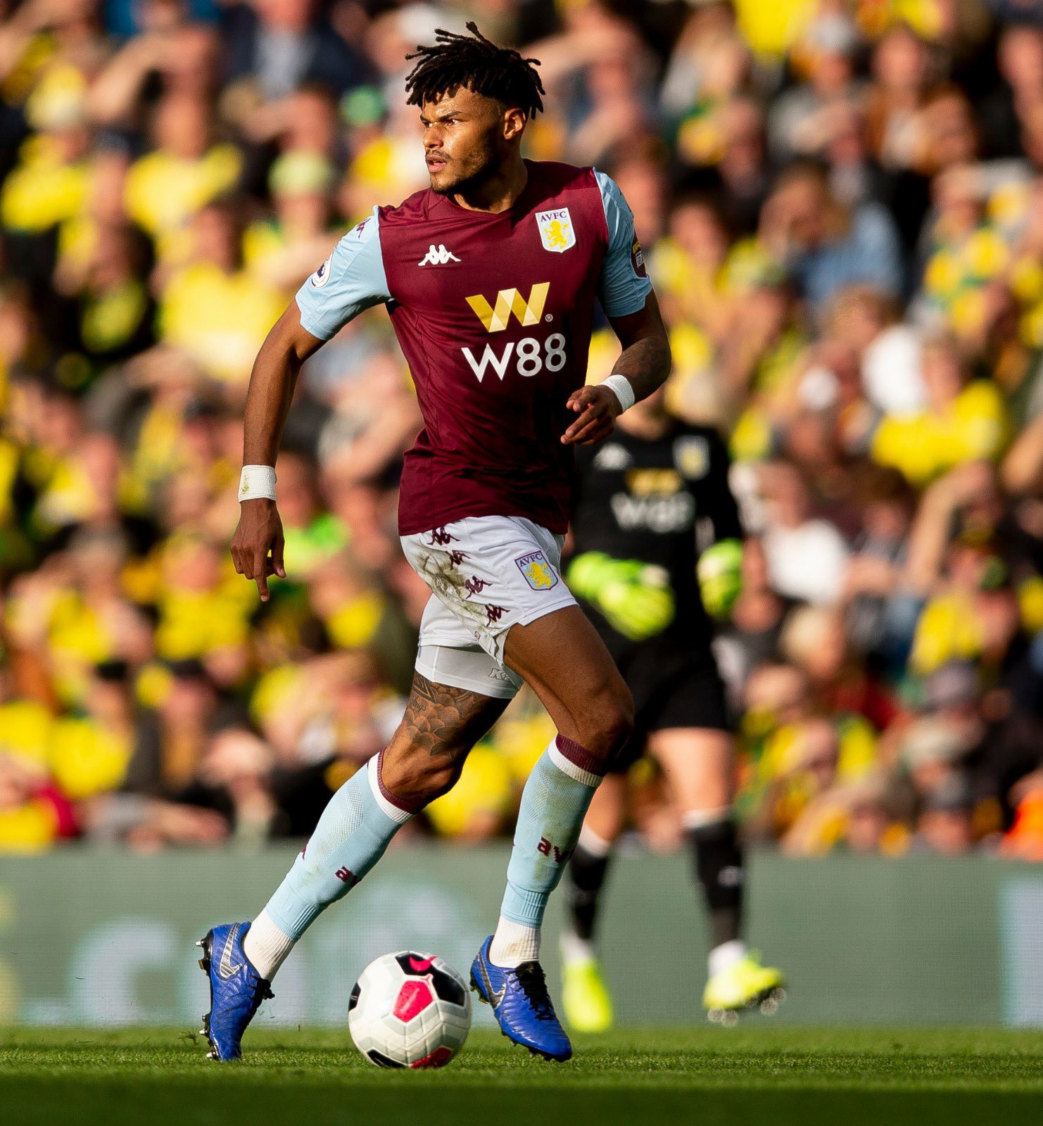 PG平台-包含阿斯顿维拉客场逆转诺里奇城，稳住保级脚跟的词条