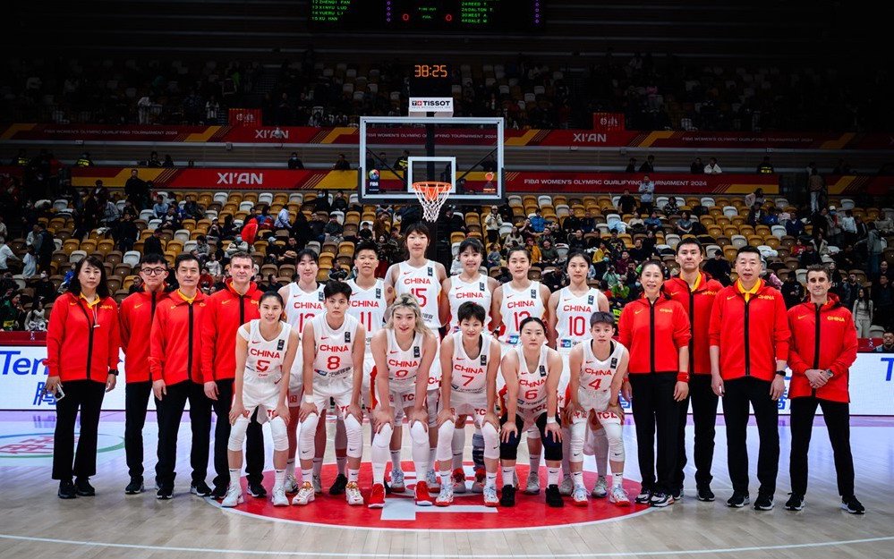 PG电子官网入口-大洋洲篮球联赛首轮比赛激烈展开