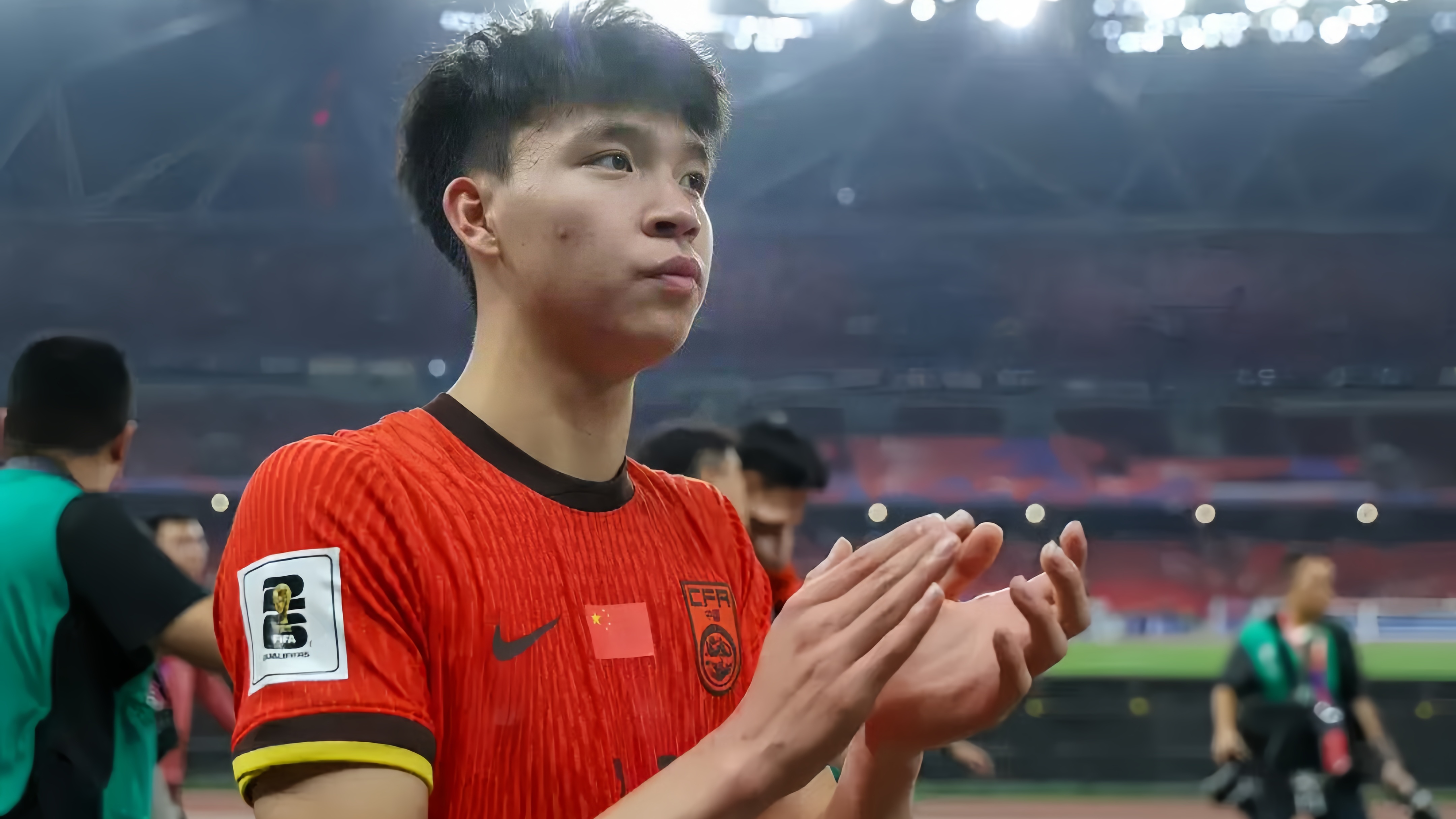 包含主场作战获得胜利，球员状态火爆能量满满的词条