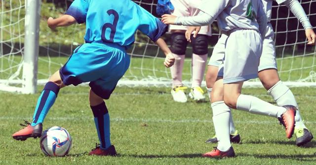 PG电子试玩官网-足球比赛中球员的技术和体能得到锻炼