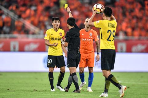 冠军球队备战历程和艰辛被球迷点赞