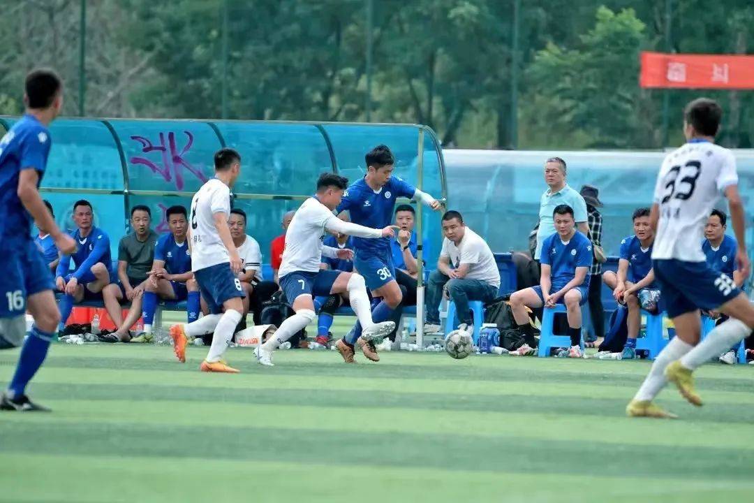 关于胜负悬念突显，较量激烈团队彰显实力的信息