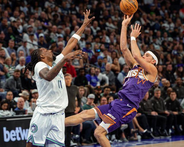 太阳主场大胜森林狼，稳居西部榜首