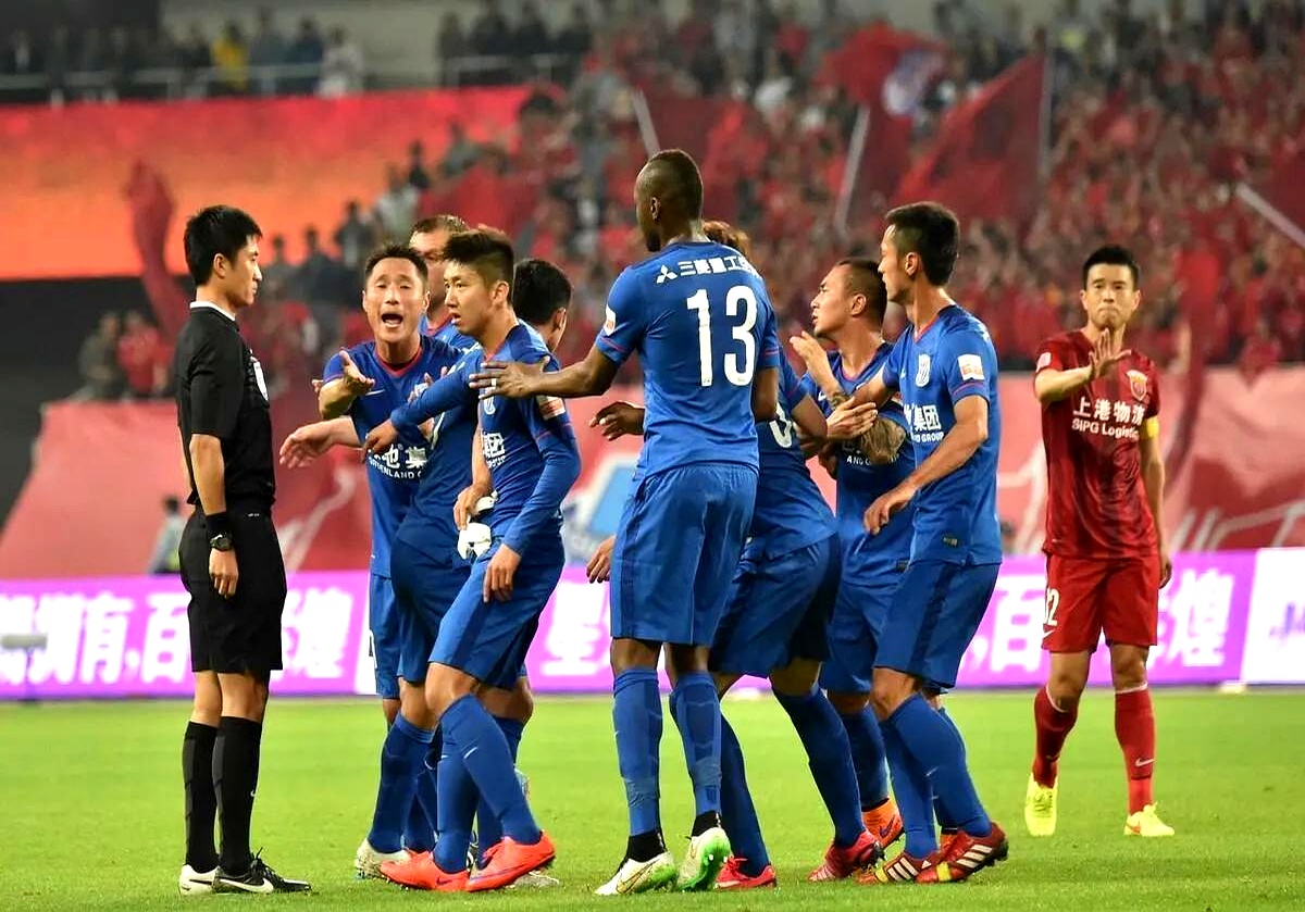 PG中国登录入口-上海申花客场对阵重庆，期待胜利到来