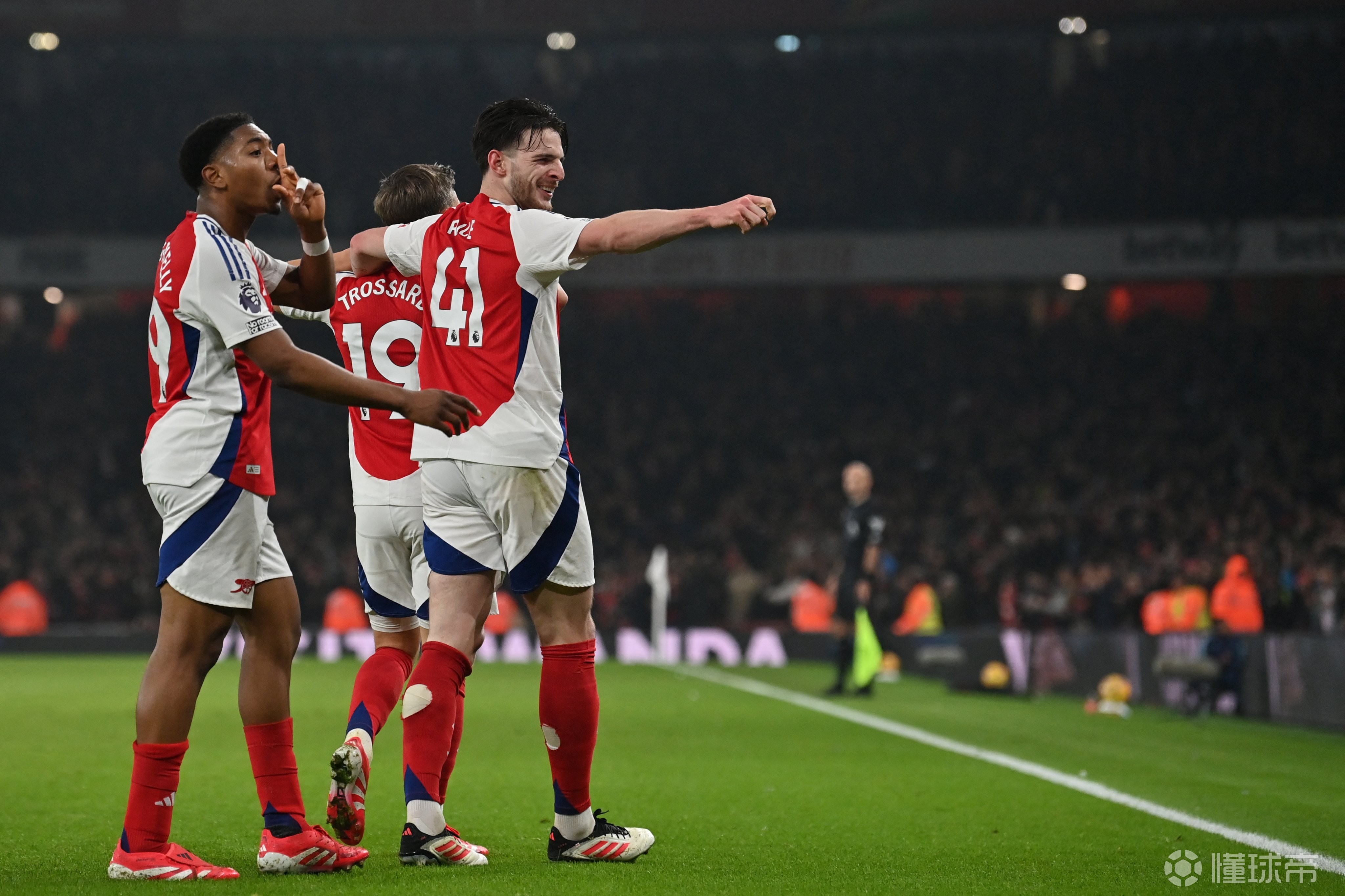 关于阿森纳主场大捷，掀翻强敌压制对手的信息