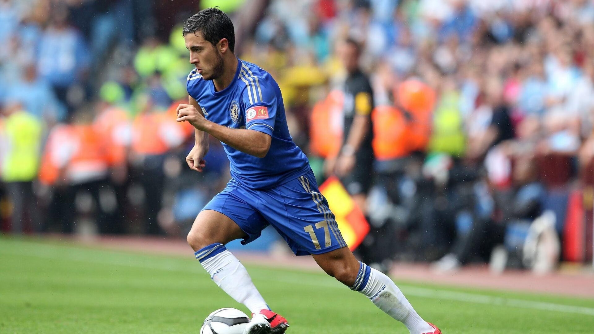 以柔克刚，雷诺轻取阿斯顿马丁，天才少年皮亚斯特里展现火热手感